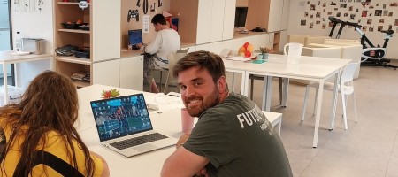 Mikael zorgt voor jongeren én een vlotte afvoer