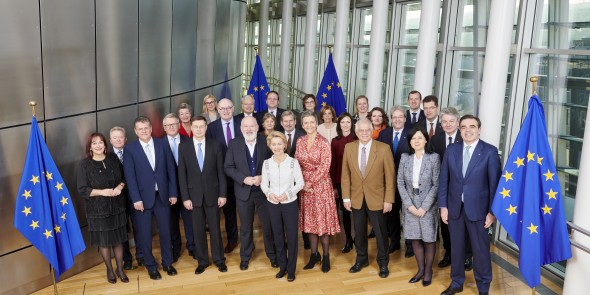 Commissie zet sociale pijler voort in 2021
